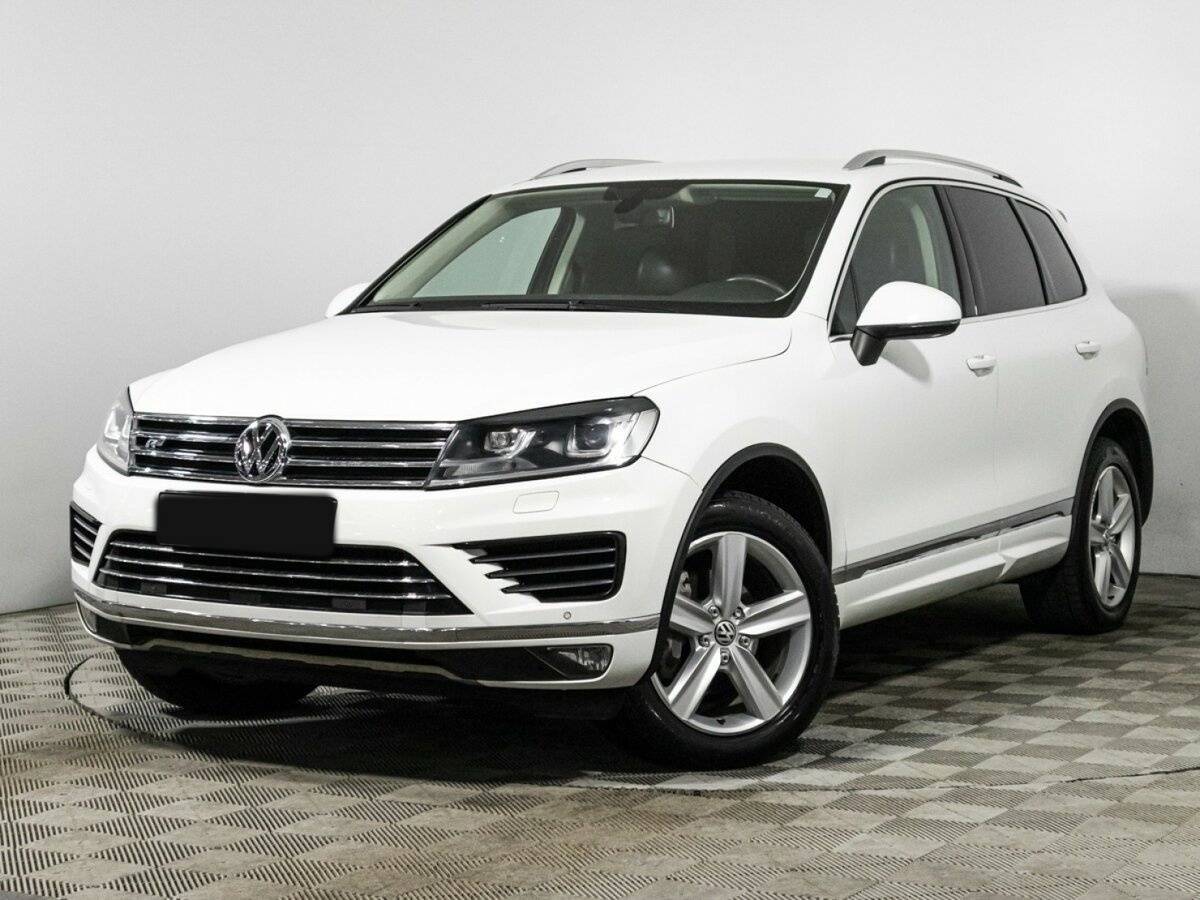 Volkswagen Touareg с пробегом — 2015 год. Посмотреть фото