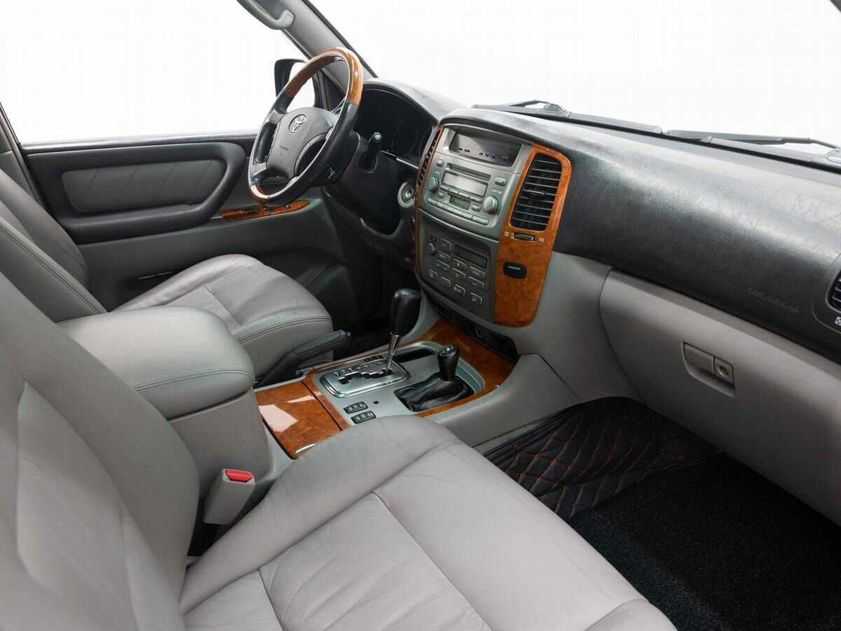 Toyota Land Cruiser с пробегом — 2007 год. Фото: #11