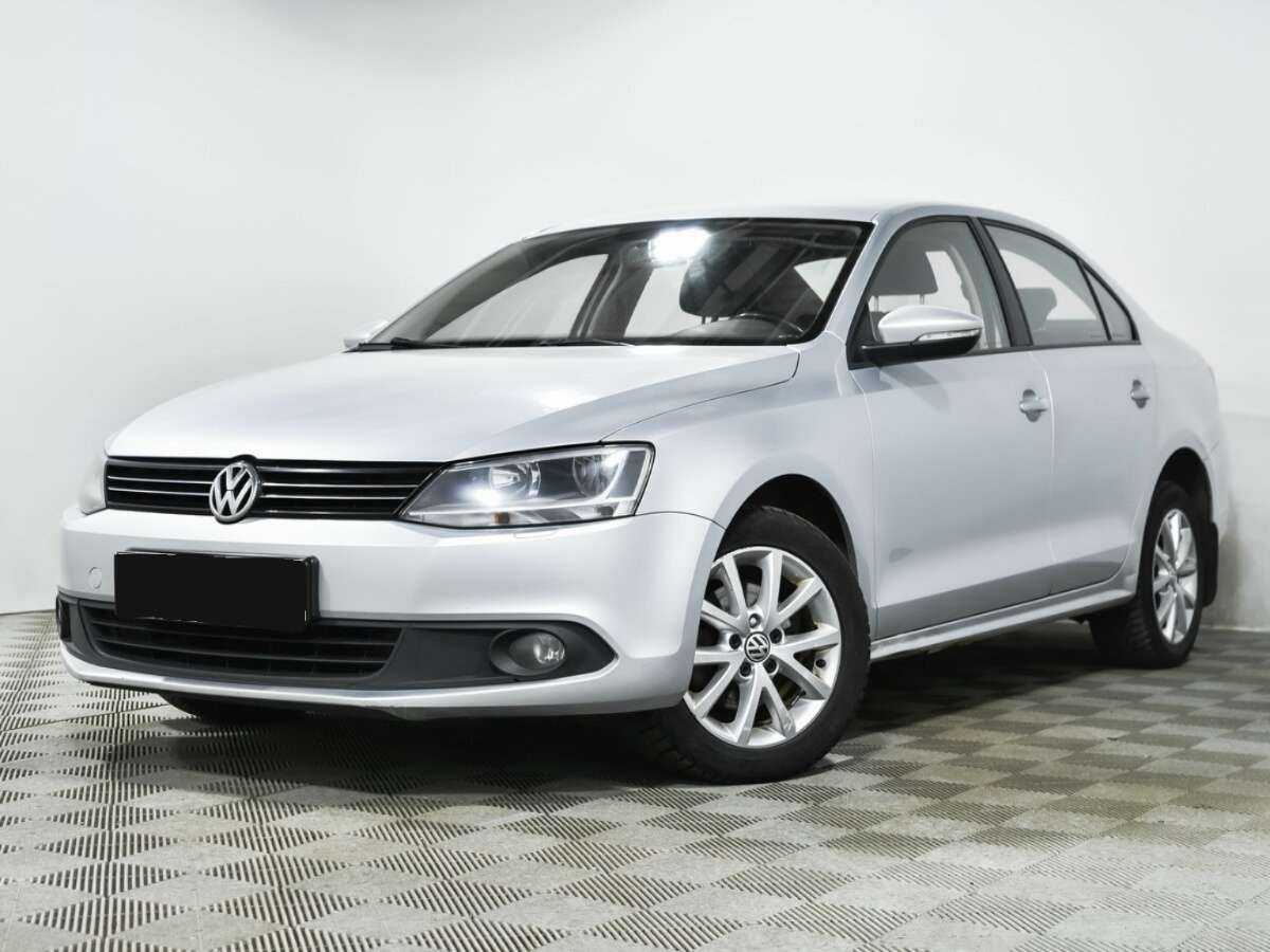 Volkswagen Jetta с пробегом — 2012 год. Посмотреть фото