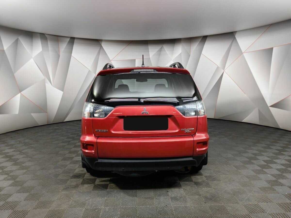 Mitsubishi Outlander с пробегом — 2011 год. Фото: #7
