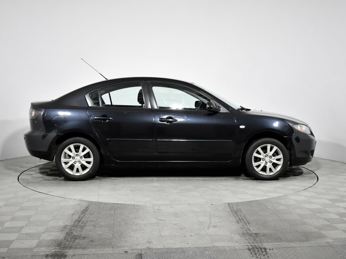 Mazda 3 с пробегом — 2008 год. Фото: #3