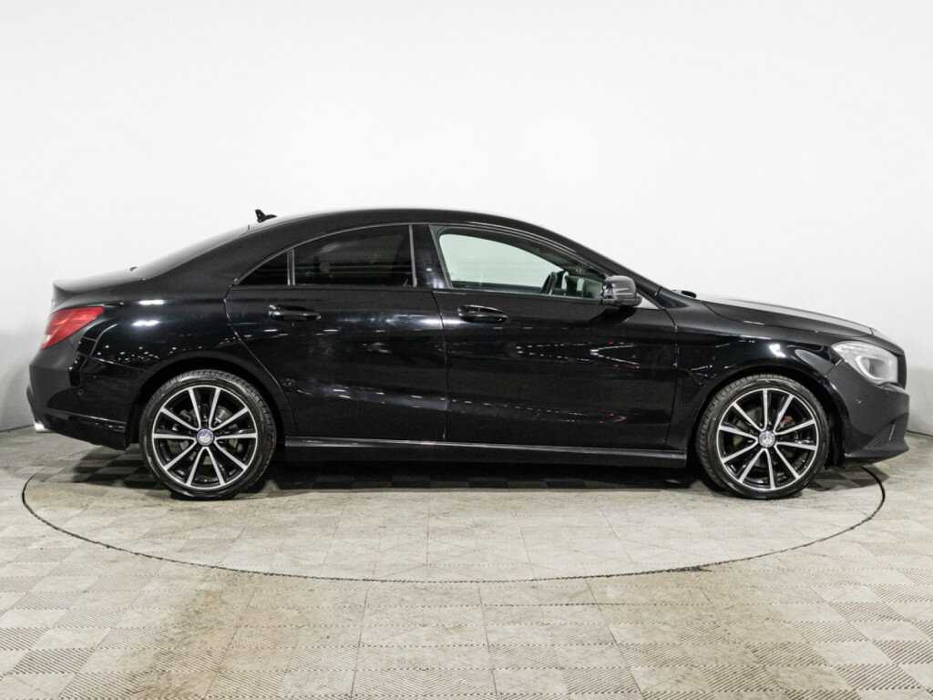 Mercedes-Benz CLA с пробегом — 2015 год. Фото: #3