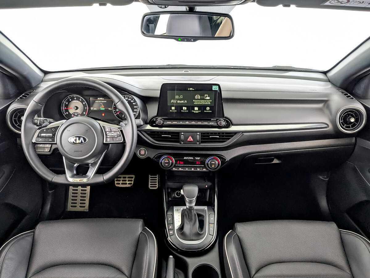 Kia Cerato с пробегом — 2022 год. Фото: #13