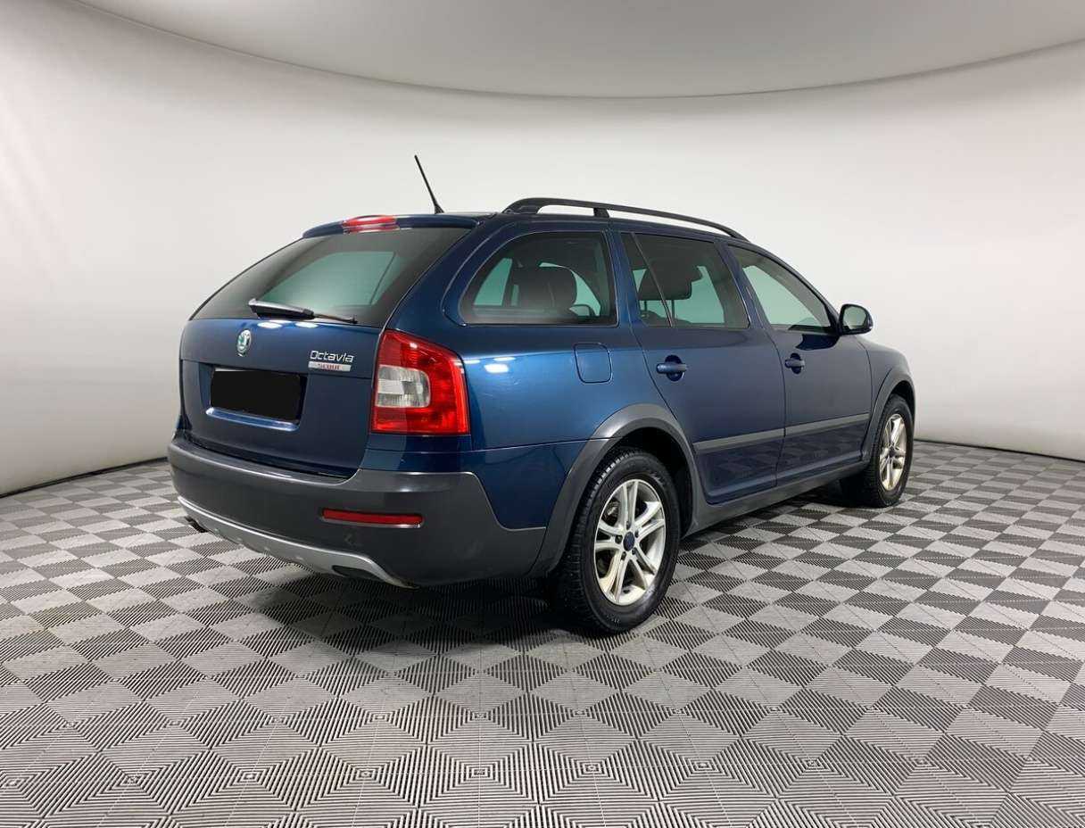 Skoda Octavia с пробегом — 2011 год. Фото: #4
