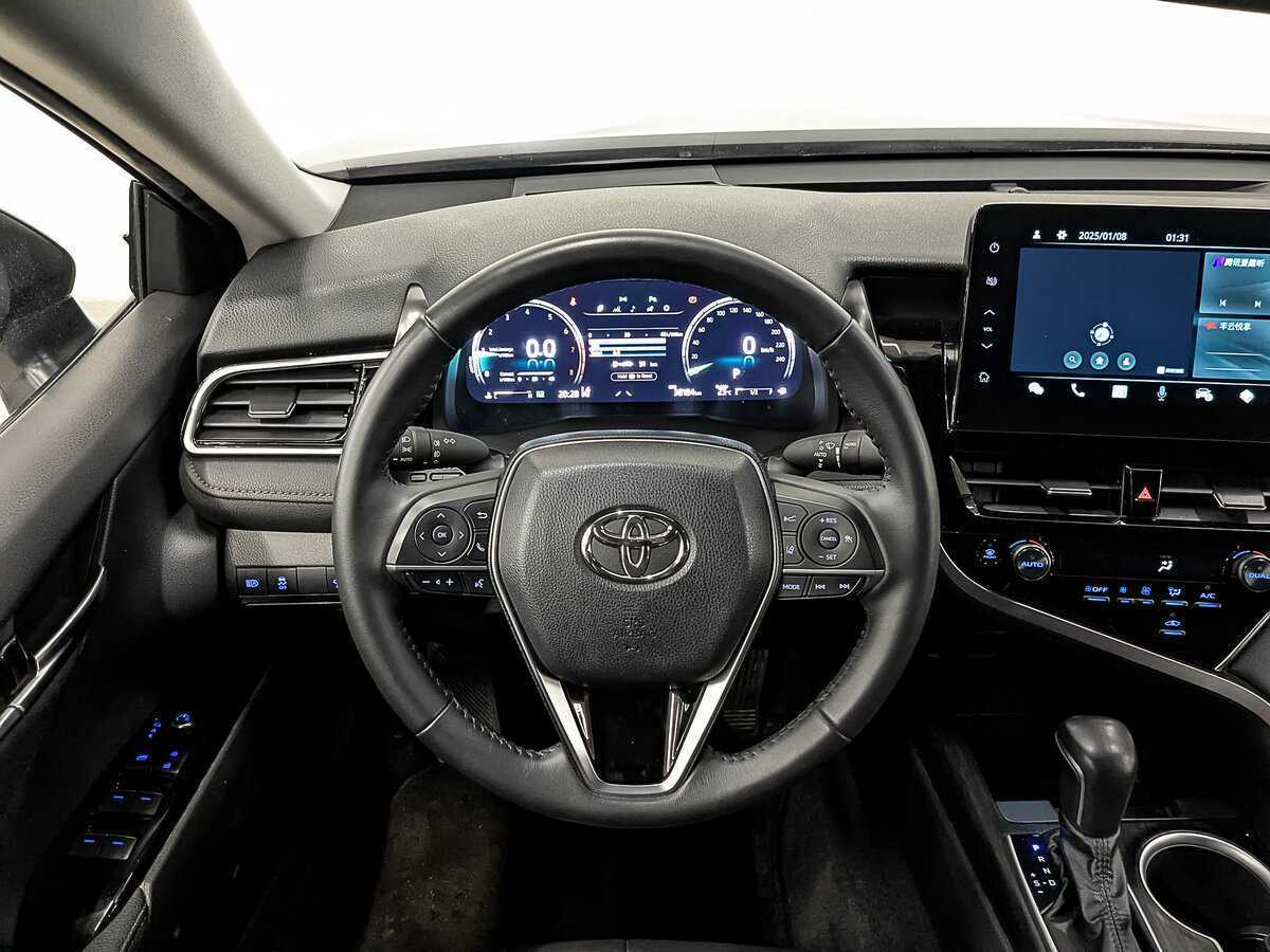 Toyota Camry с пробегом — 2023 год. Фото: #21