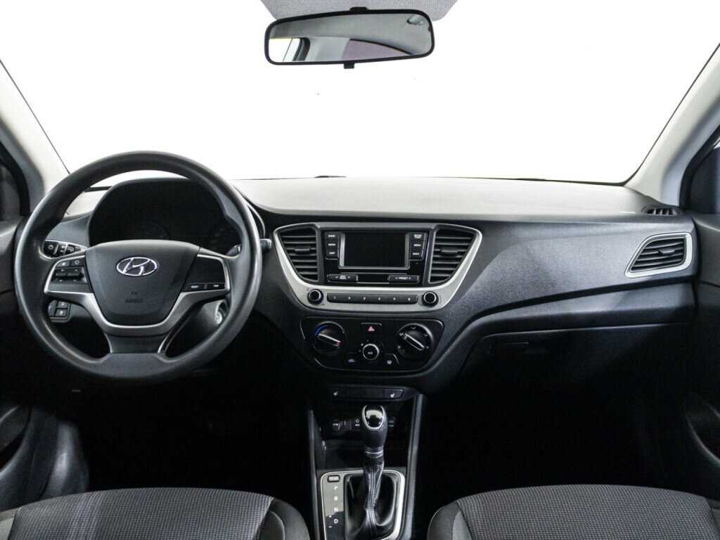 Hyundai Solaris с пробегом — 2019 год. Фото: #12