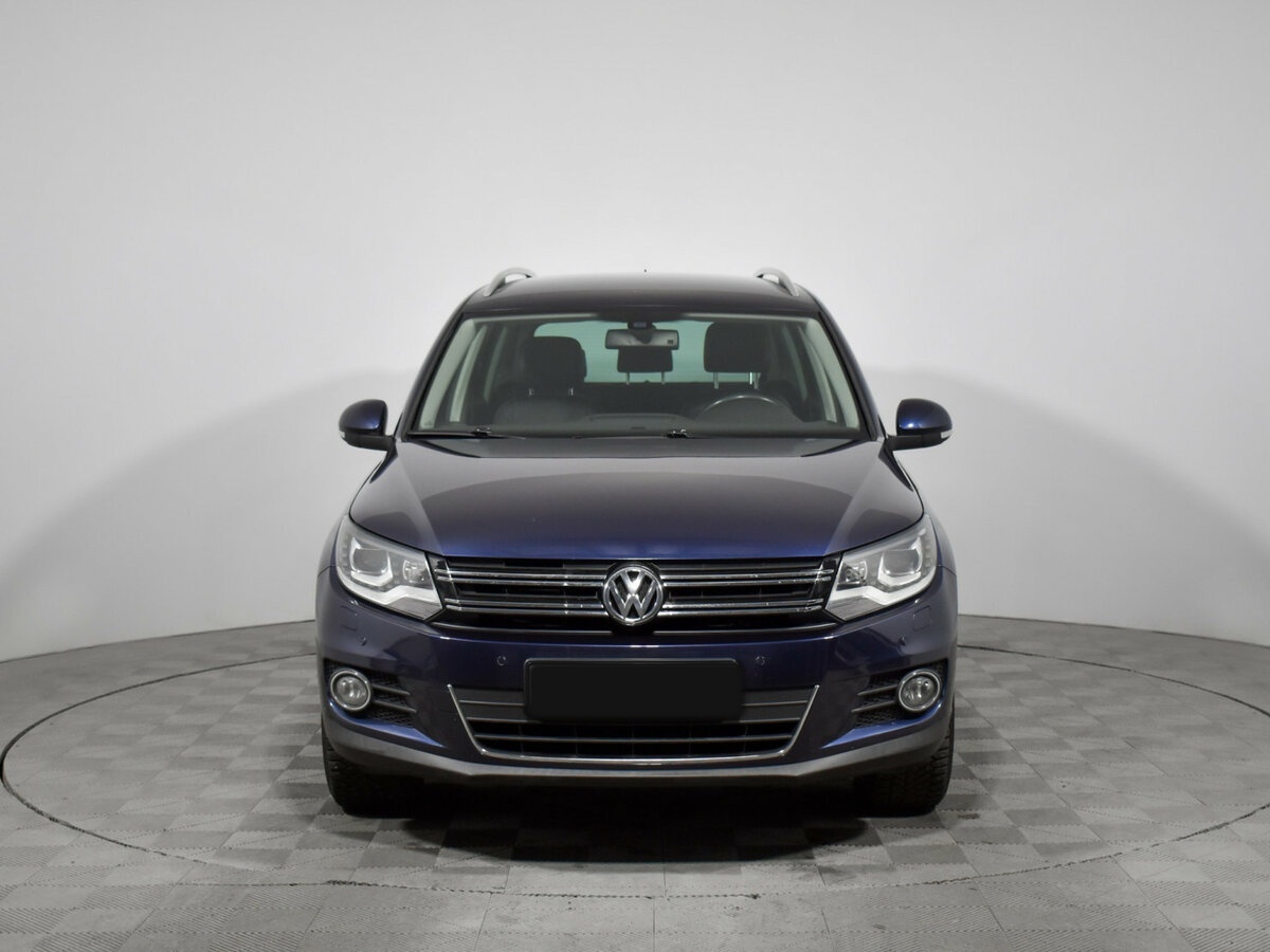 Volkswagen Tiguan с пробегом — 2011 год. Фото: #1