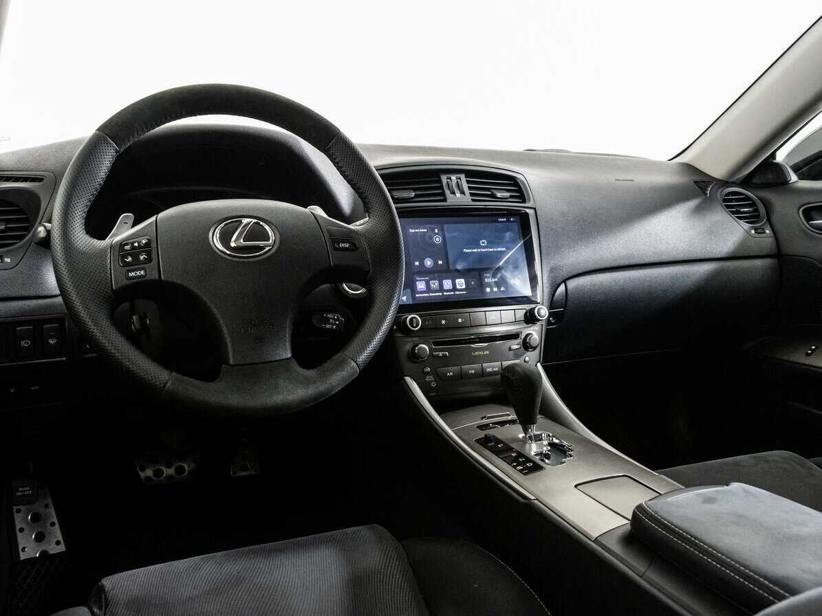 Lexus IS с пробегом — 2008 год. Фото: #10