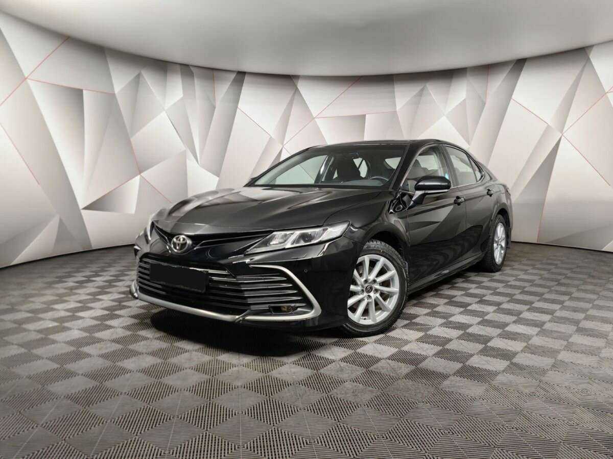 Toyota Camry с пробегом — 2021 год. Посмотреть фото
