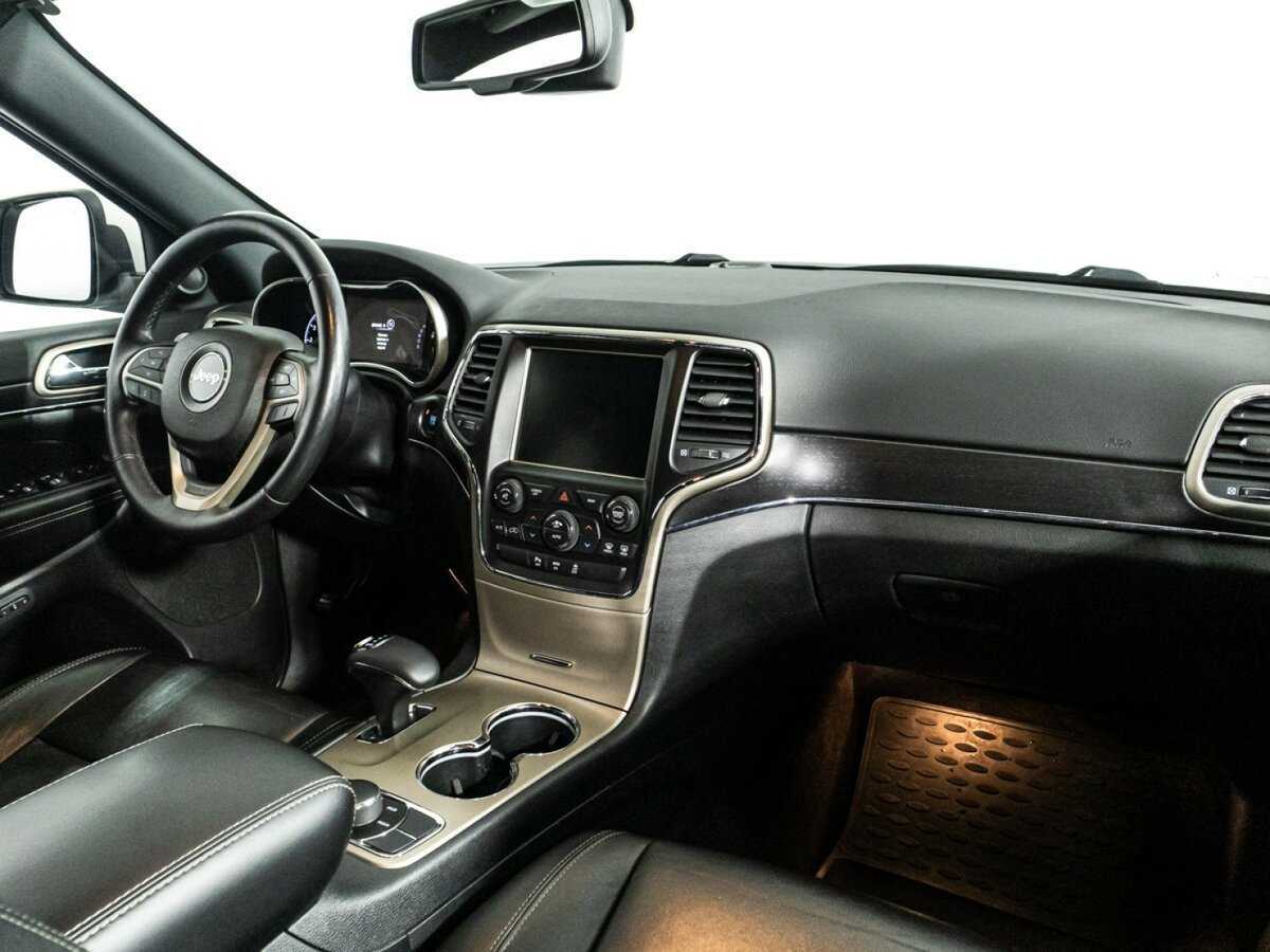 Jeep Grand Cherokee с пробегом — 2014 год. Фото: #6
