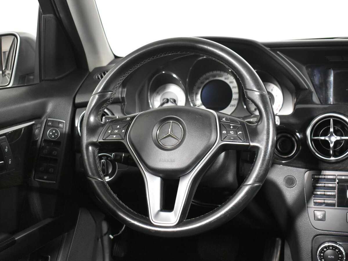Mercedes-Benz GLK-Класс с пробегом — 2014 год. Фото: #10