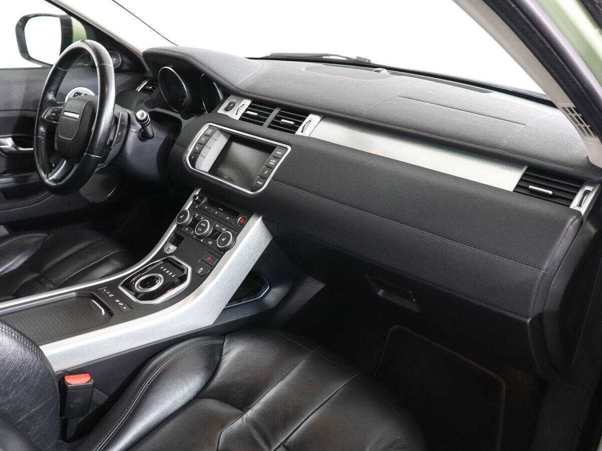 Land Rover Range Rover Evoque с пробегом — 2011 год. Фото: #9