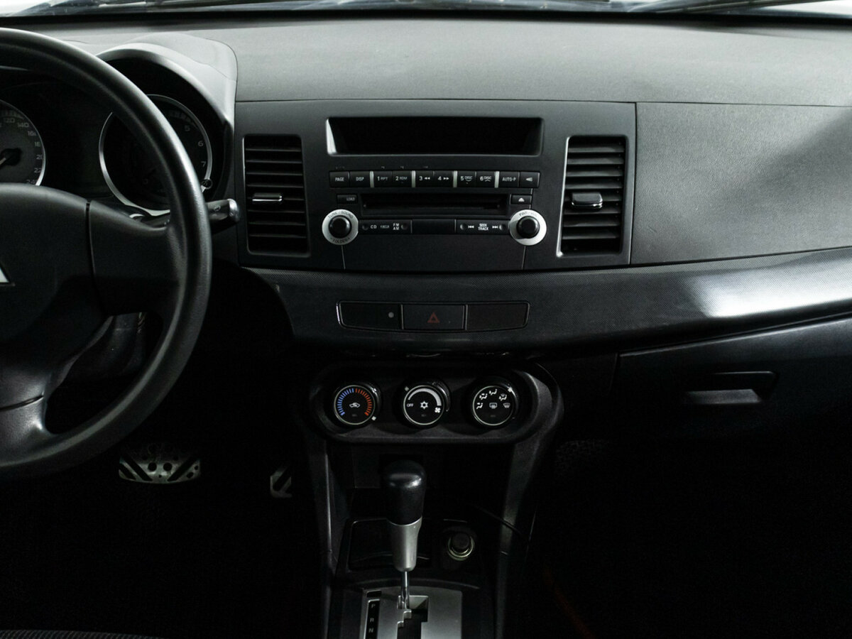Mitsubishi Lancer с пробегом — 2008 год. Фото: #13