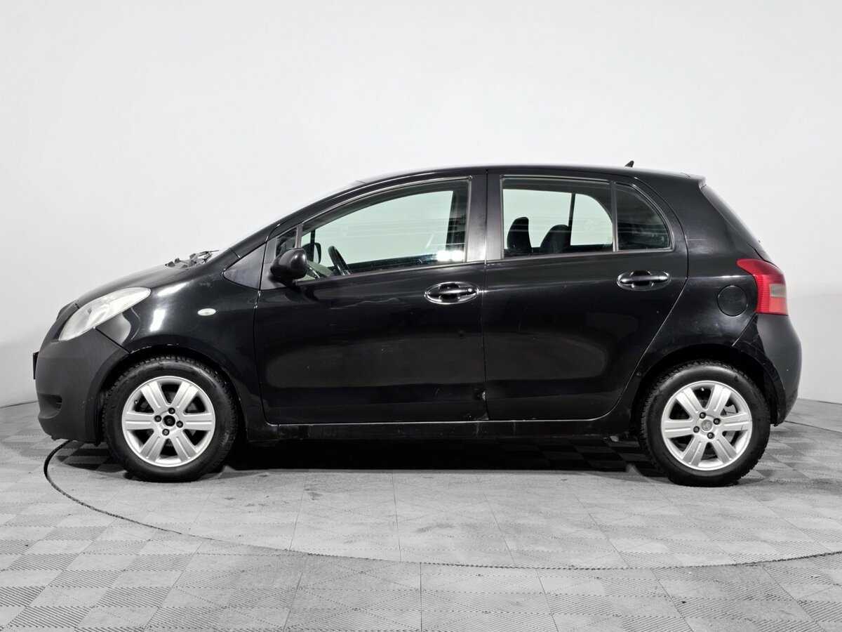 Toyota Yaris с пробегом — 2007 год. Фото: #3