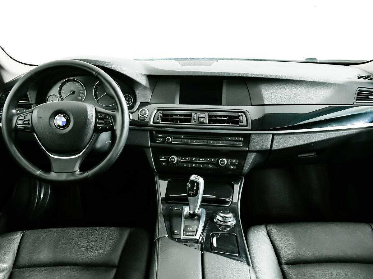 BMW 5 серии с пробегом — 2010 год. Фото: #10
