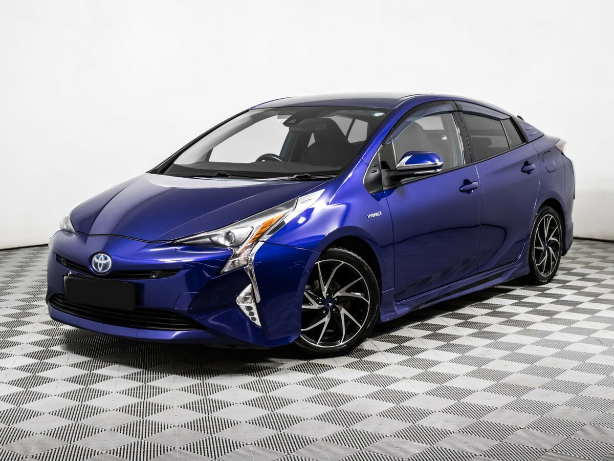 Toyota Prius с пробегом — 2016 год. Фото: #0