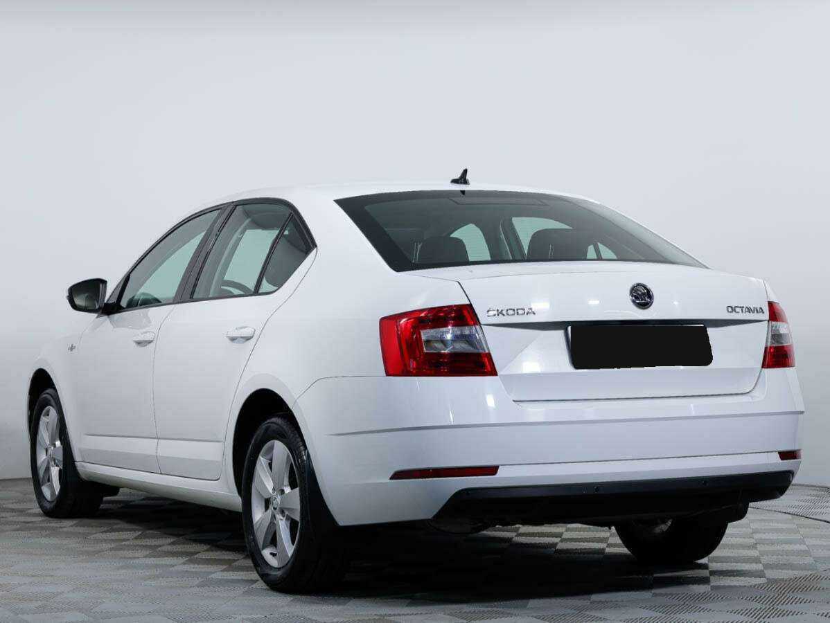Skoda Octavia с пробегом — 2018 год. Фото: #6