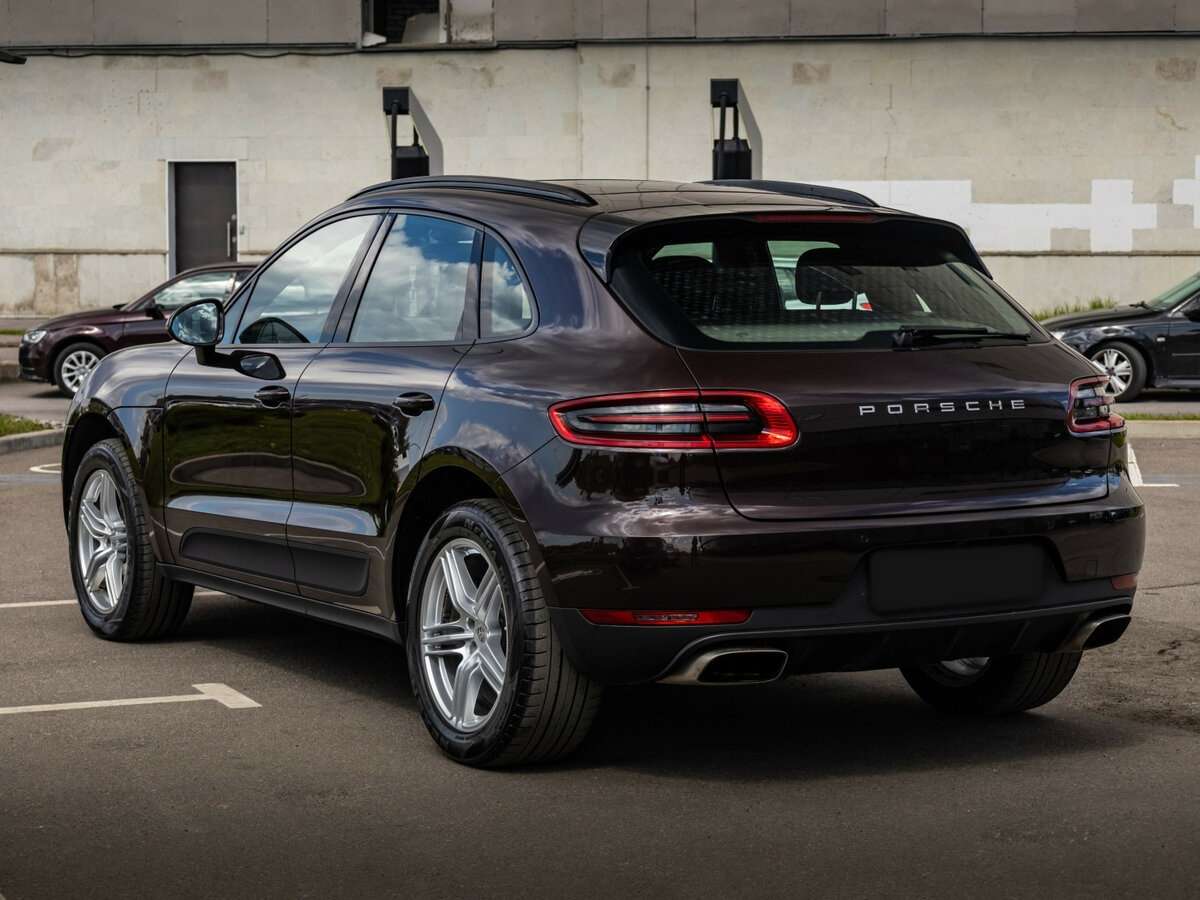 Porsche Macan с пробегом — 2018 год. Фото: #8