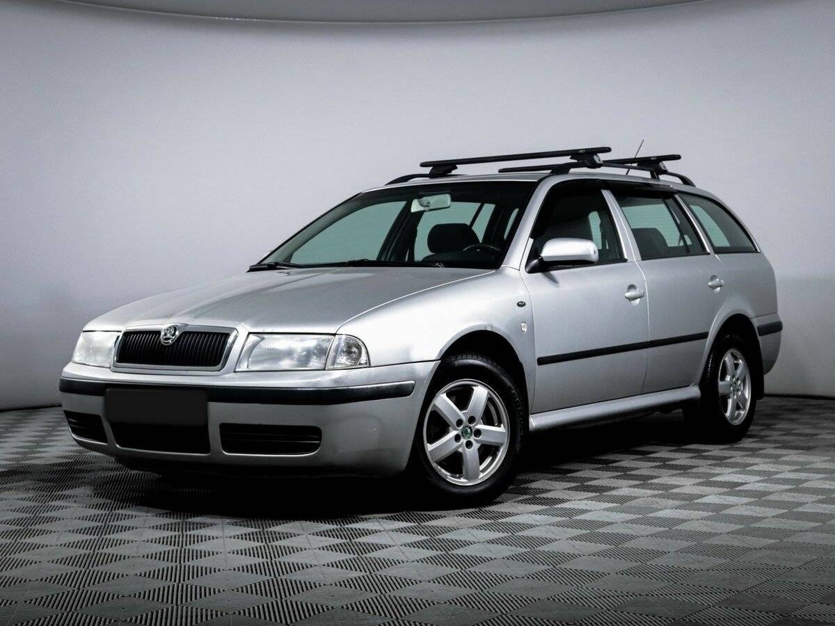 Skoda Octavia с пробегом — 2002 год. Фото: #0