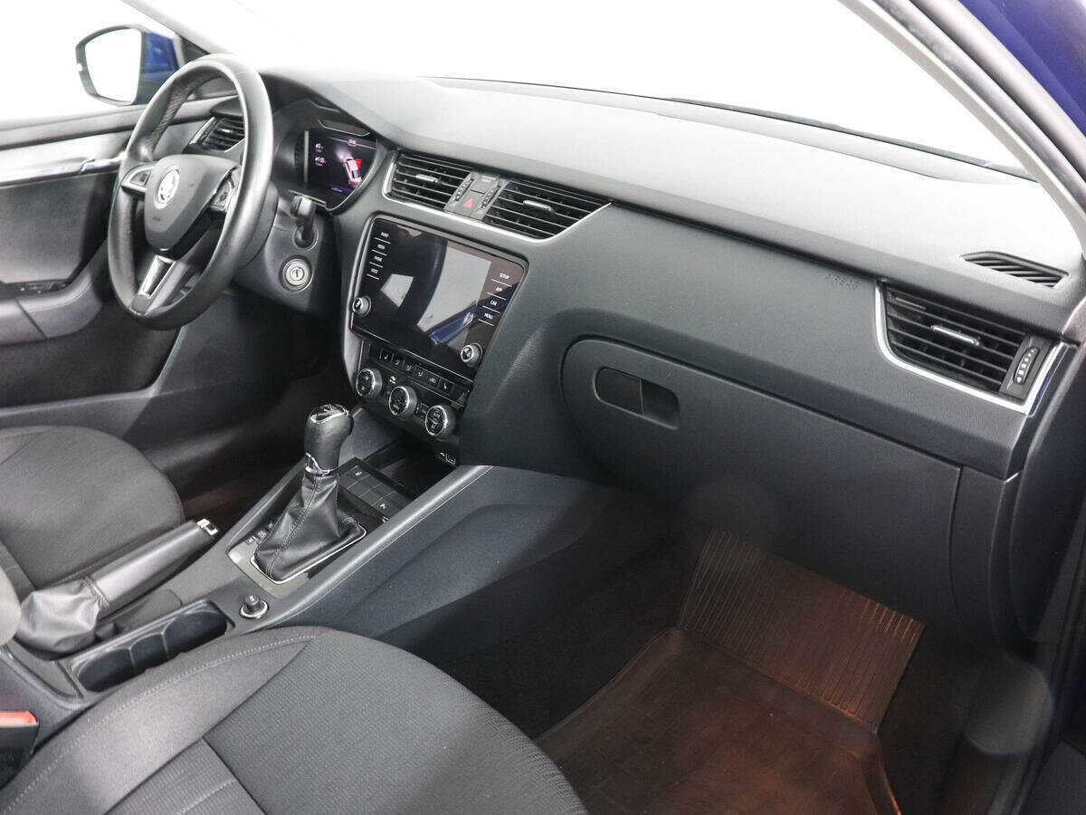 Skoda Octavia с пробегом — 2018 год. Фото: #9