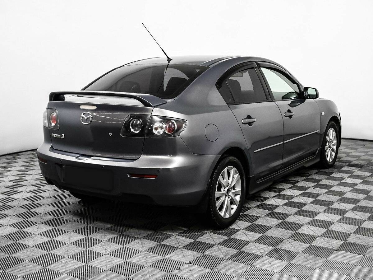 Mazda 3 с пробегом — 2007 год. Фото: #4