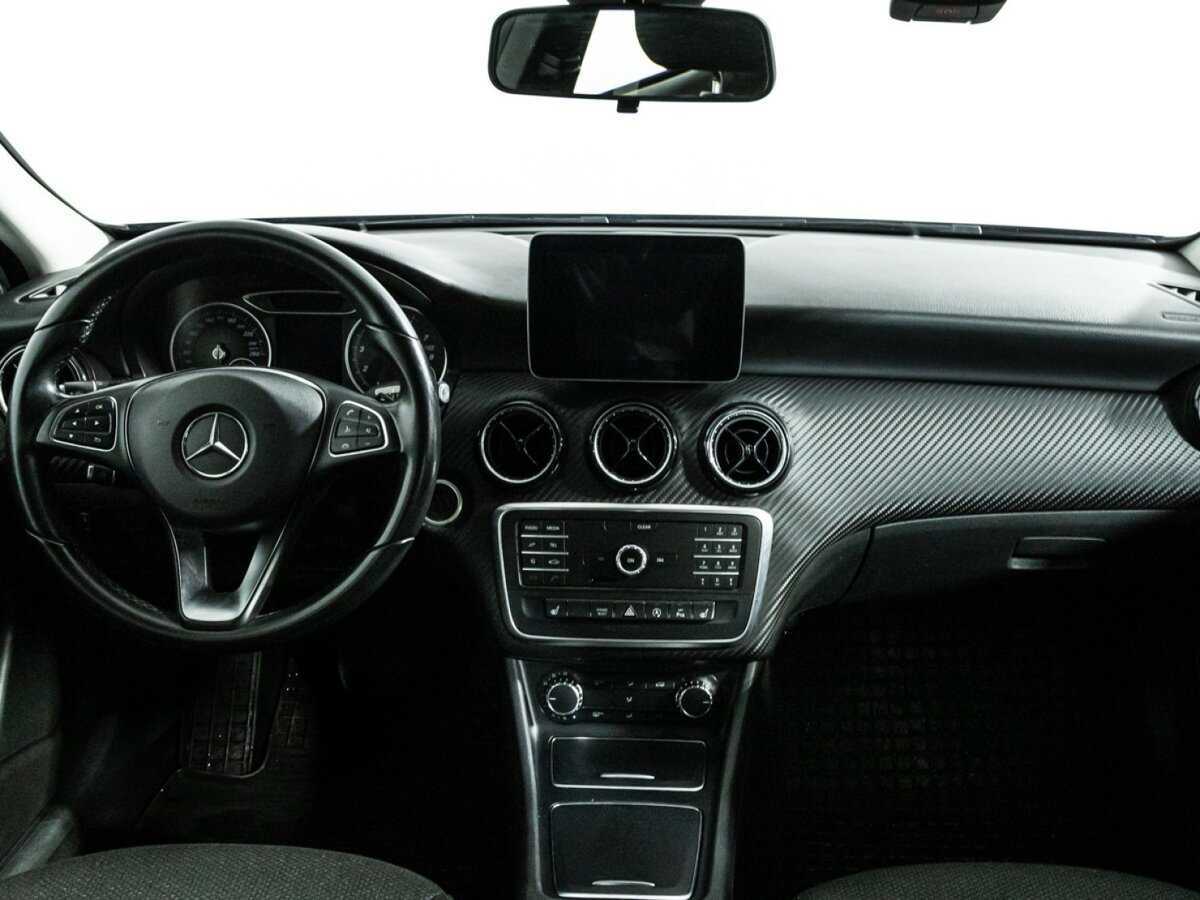 Mercedes-Benz GLA с пробегом — 2017 год. Фото: #12