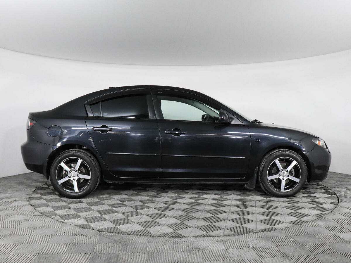 Mazda 3 с пробегом — 2007 год. Фото: #3