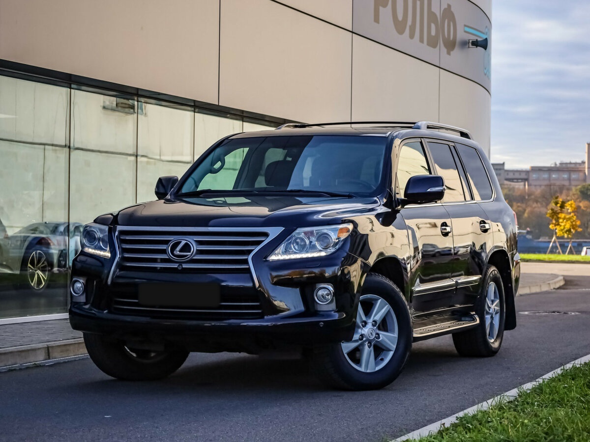 Lexus LX с пробегом — 2012 год. Посмотреть фото