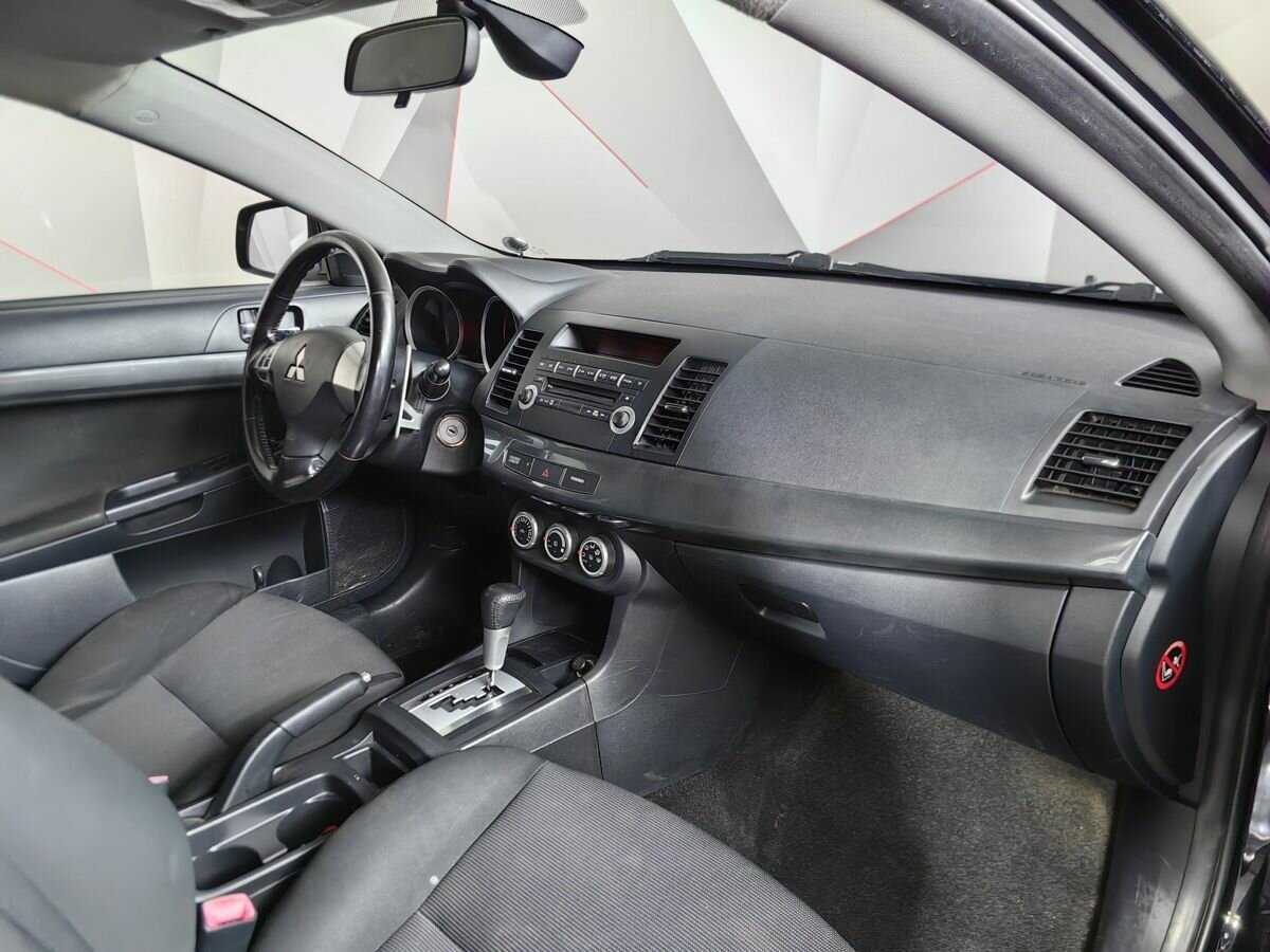 Mitsubishi Lancer с пробегом — 2008 год. Фото: #8
