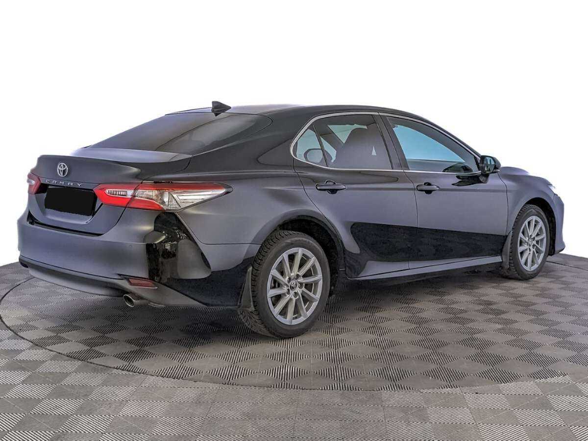 Toyota Camry с пробегом — 2021 год. Фото: #4