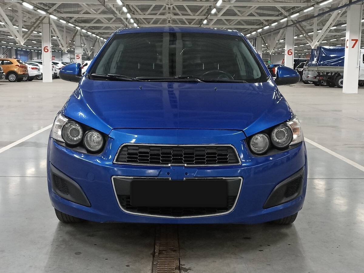 Chevrolet Aveo с пробегом — 2012 год. Фото: #1
