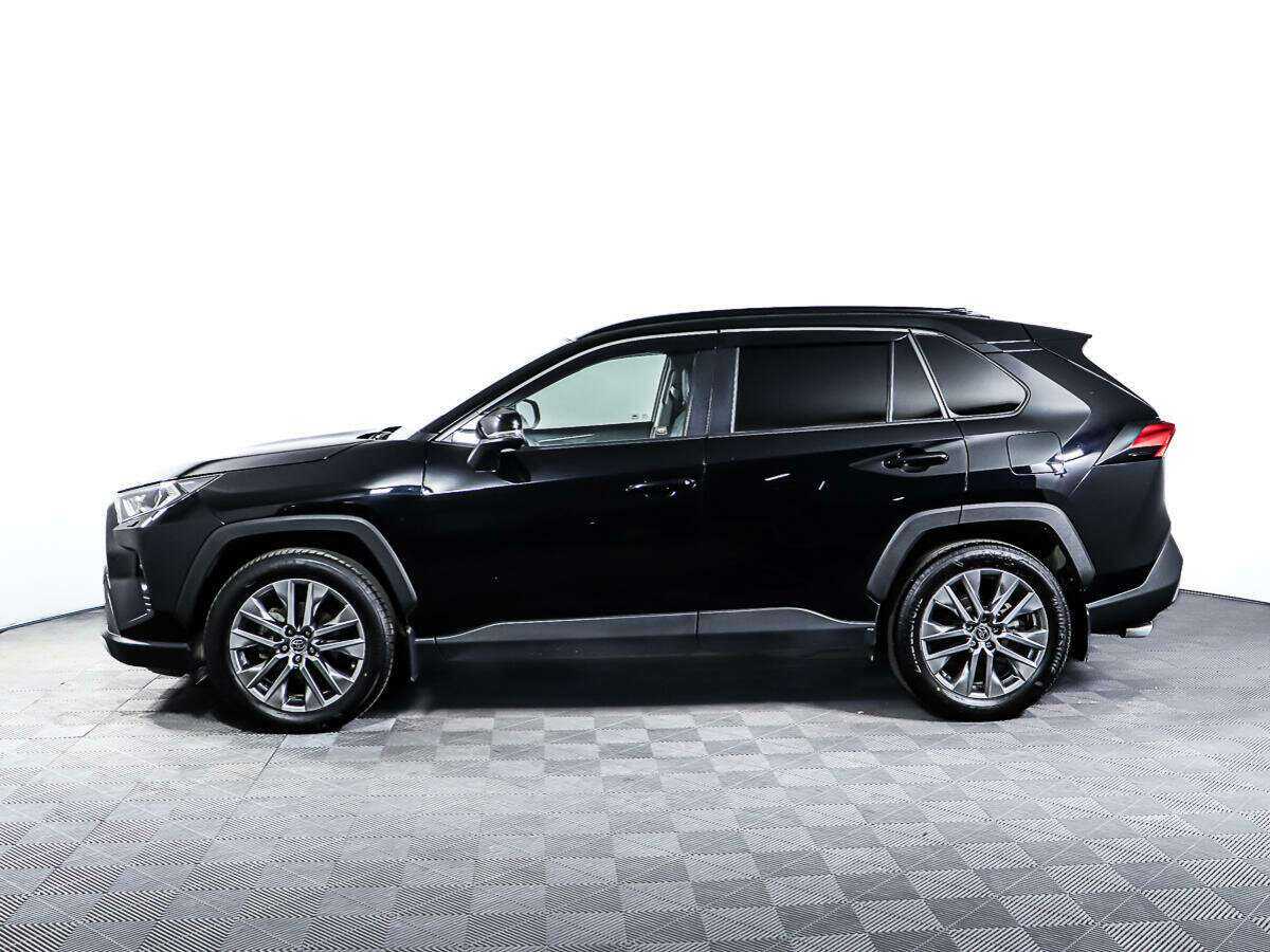 Toyota RAV4 с пробегом — 2021 год. Фото: #7
