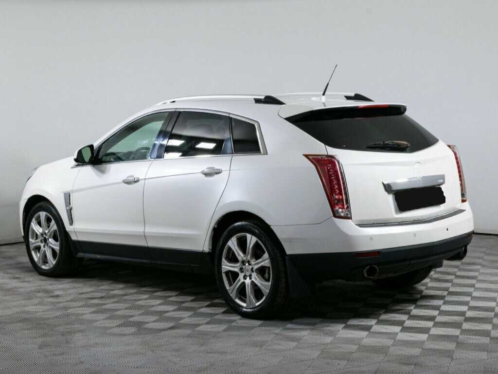 Cadillac SRX с пробегом — 2010 год. Фото: #5