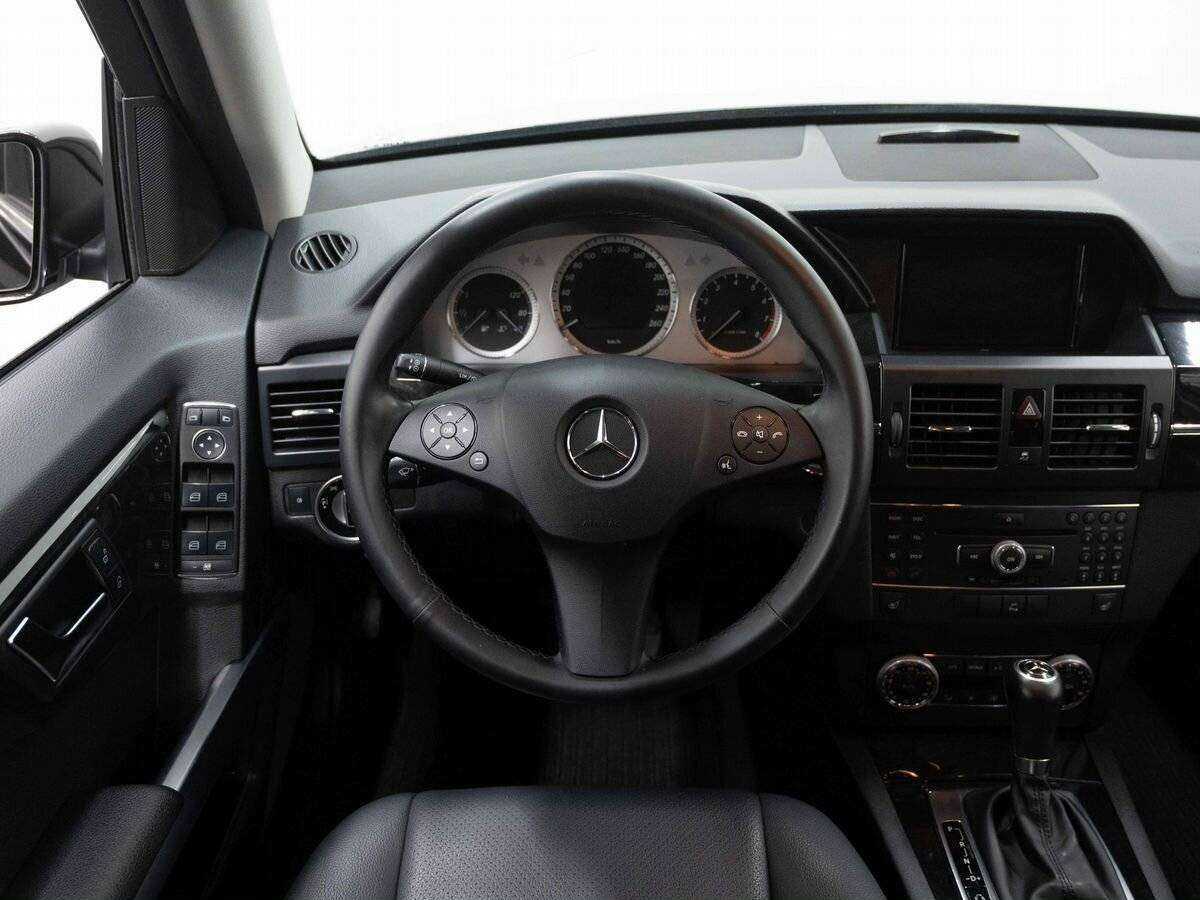 Mercedes-Benz GLK-Класс с пробегом — 2011 год. Фото: #14