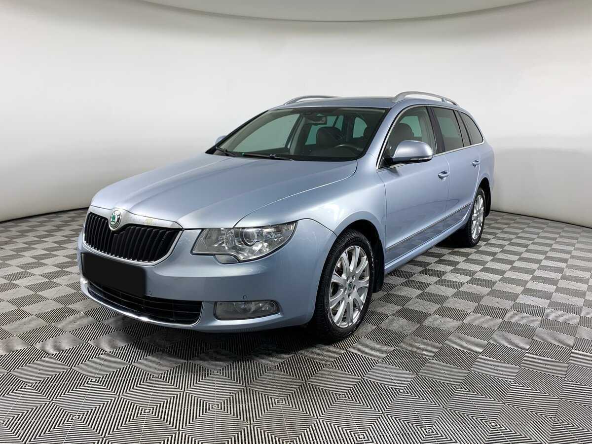 Skoda Superb с пробегом — 2011 год. Фото: #0