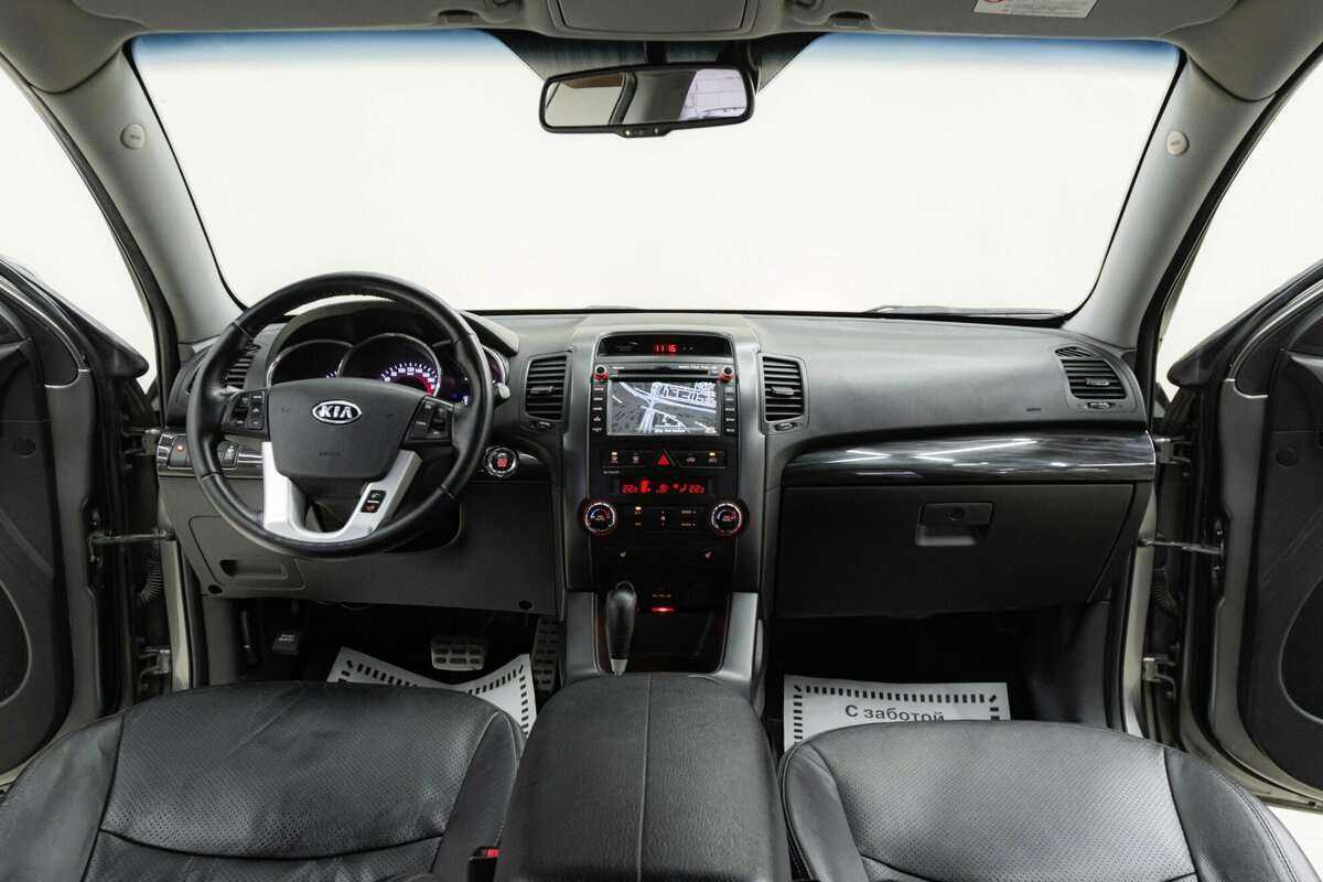 Kia Sorento с пробегом — 2011 год. Фото: #7