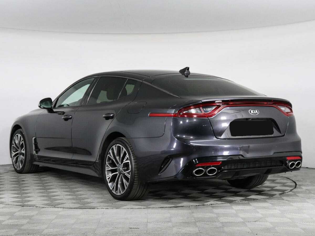 Kia Stinger с пробегом — 2018 год. Фото: #6