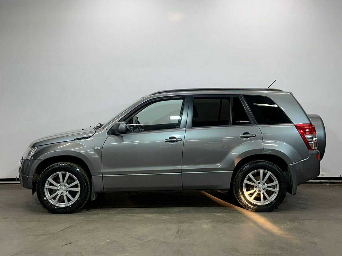 Suzuki Grand Vitara с пробегом — 2007 год. Фото: #7