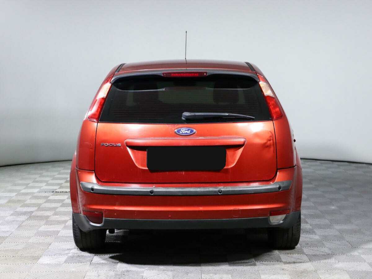 Ford Focus с пробегом — 2006 год. Фото: #5