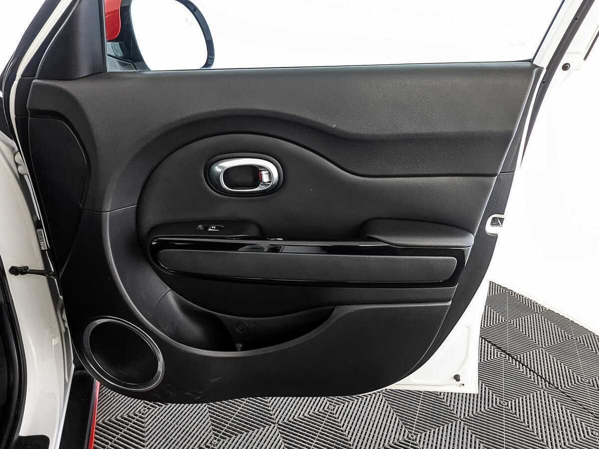 Kia Soul с пробегом — 2017 год. Фото: #24