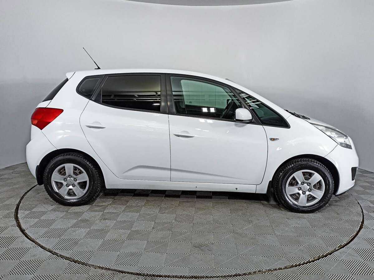 Kia Venga с пробегом — 2014 год. Фото: #2