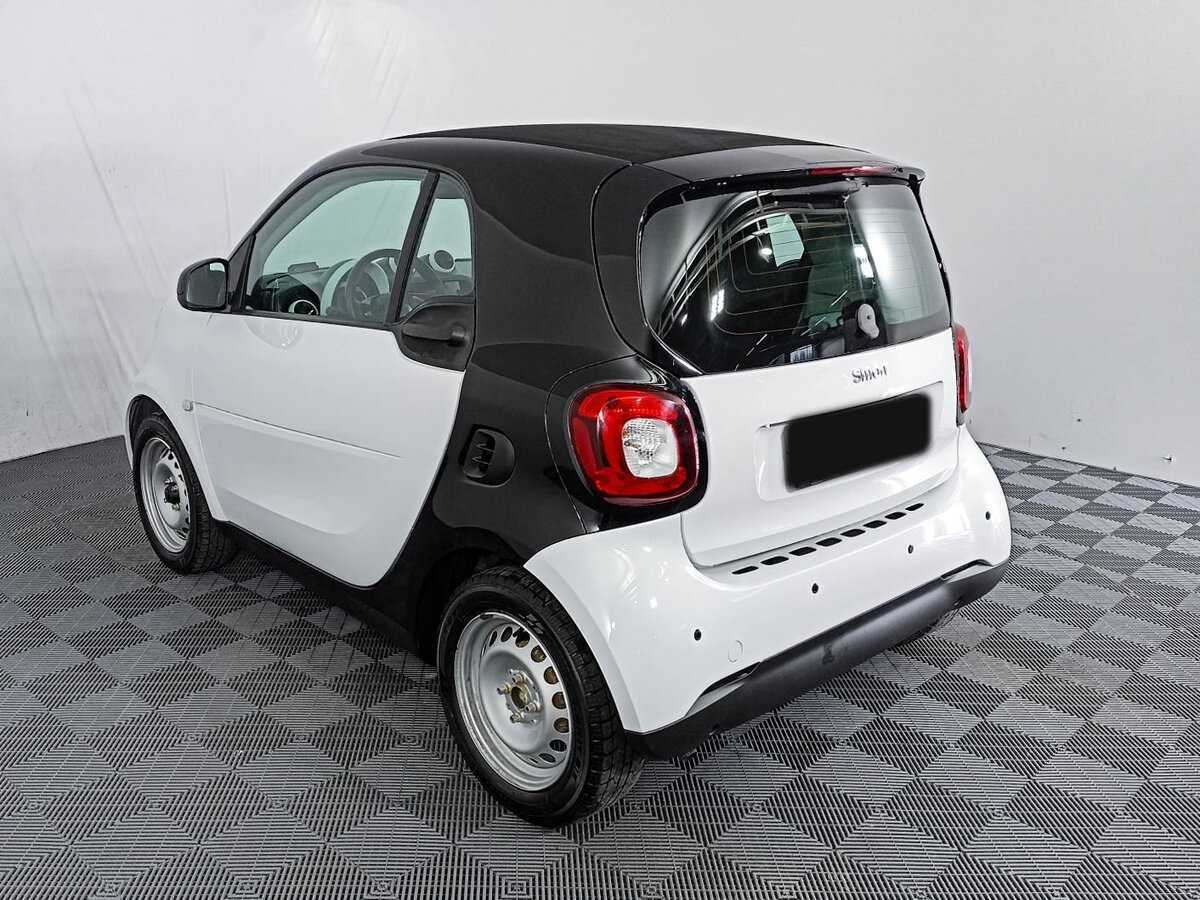Smart Fortwo с пробегом — 2017 год. Фото: #6