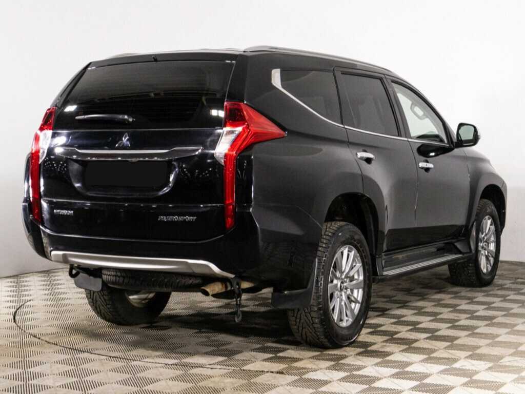 Mitsubishi Pajero Sport с пробегом — 2019 год. Фото: #4