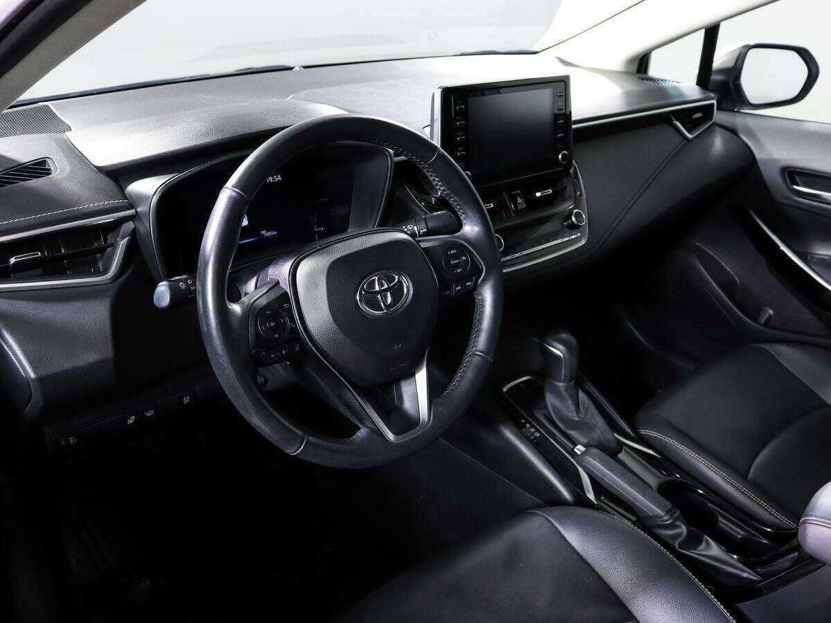 Toyota Corolla с пробегом — 2019 год. Фото: #10