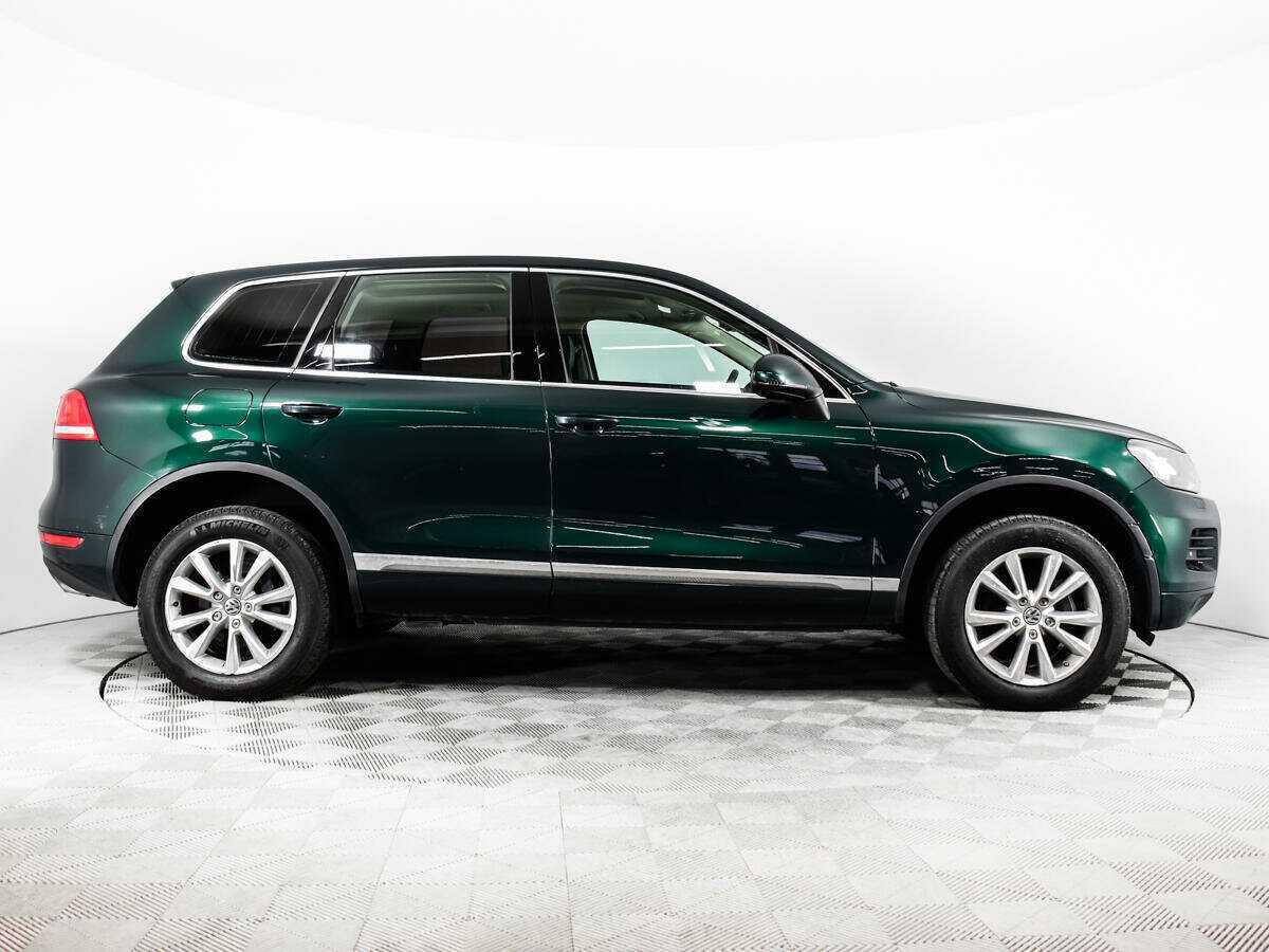Volkswagen Touareg с пробегом — 2011 год. Фото: #3
