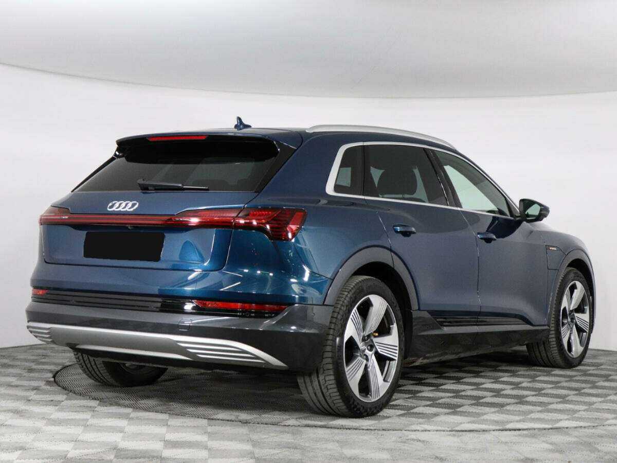 Audi e-tron с пробегом — 2020 год. Фото: #4