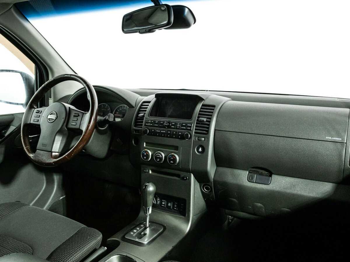 Nissan Pathfinder с пробегом — 2008 год. Фото: #8