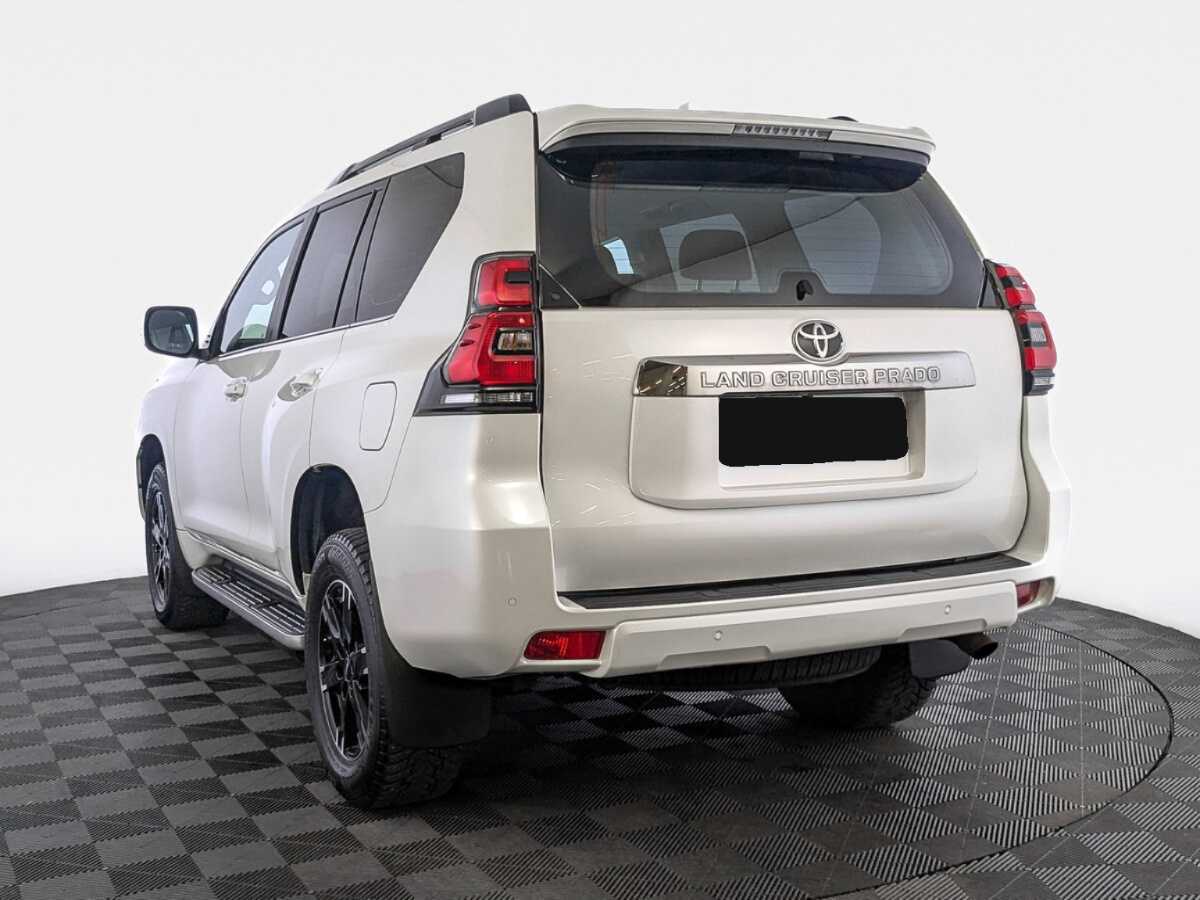 Toyota Land Cruiser Prado с пробегом — 2019 год. Фото: #6
