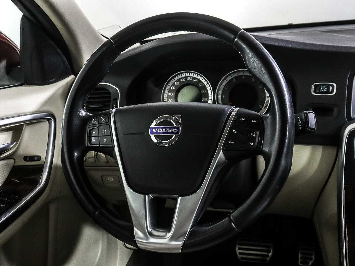 Volvo S60 с пробегом — 2011 год. Фото: #13