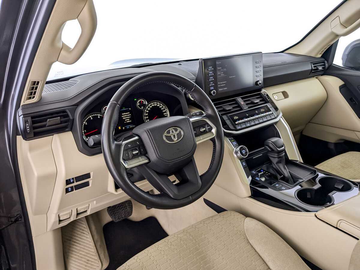 Toyota Land Cruiser с пробегом — 2023 год. Фото: #15